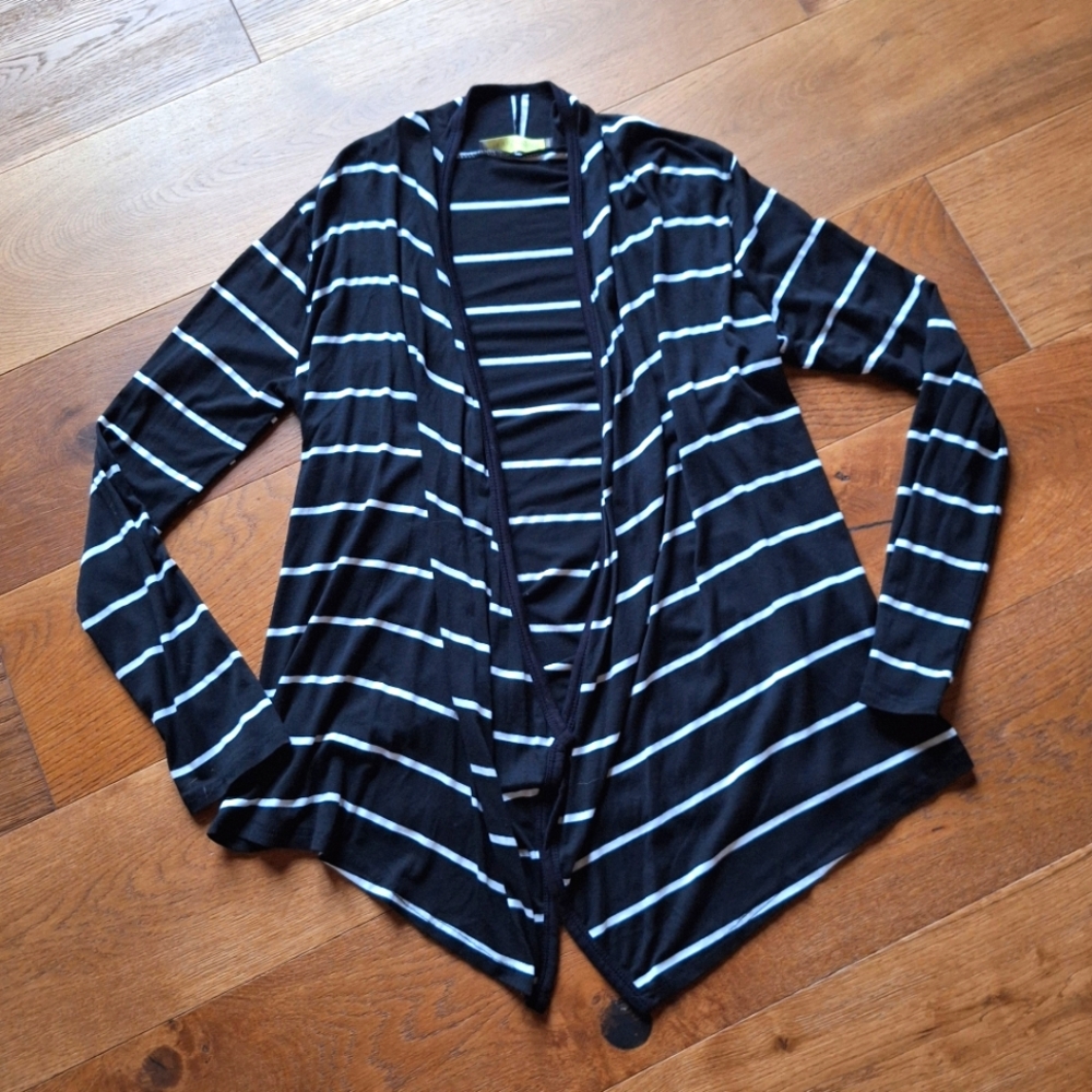 Open Front Cardigan - Picture 3 of 11